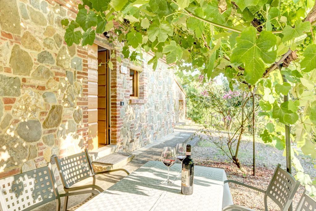 Agriturismo Il Poggiarello Foiano Della Chiana Exterior foto
